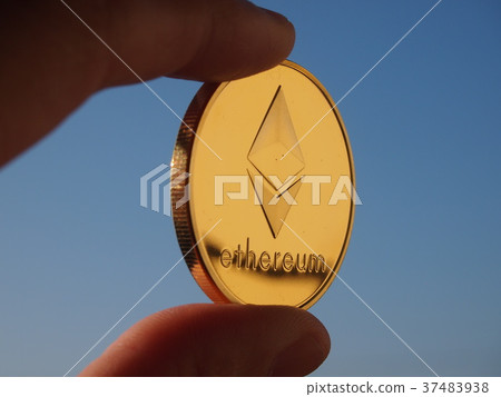 Etherium 2 Gold Etherium 2 Gold 37483938