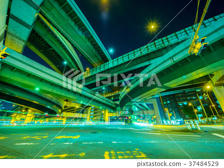 Weekend Awaza Junction 5 37484529