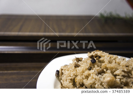 Taiwanese rice with rice 37485389