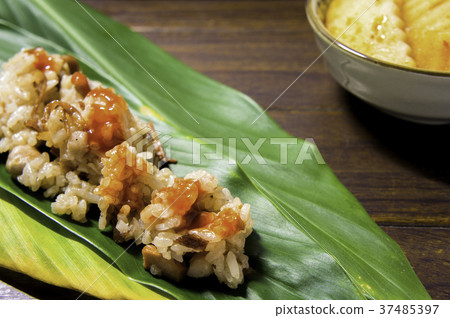 Taiwanese rice with rice 37485397