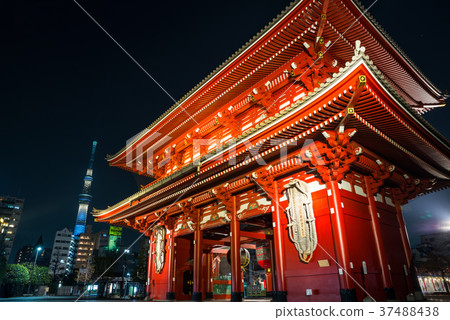 Senso-ji Temple Hokuramon and Tokyo Sky Tree night view taken January 2018 37488438