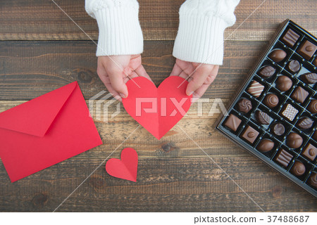 Valentine's day  37488687