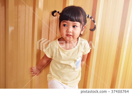 Happy Smart Kids Portrait Happy Smart Kids Portrait 37488764