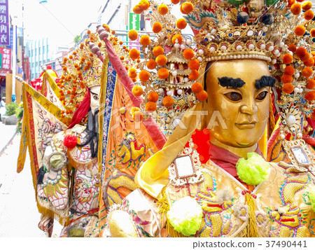 Temple fair 37490441