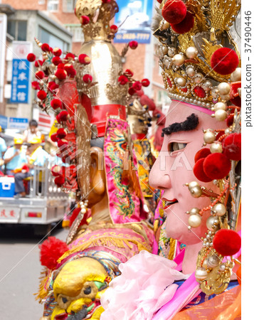 Temple fair 37490446