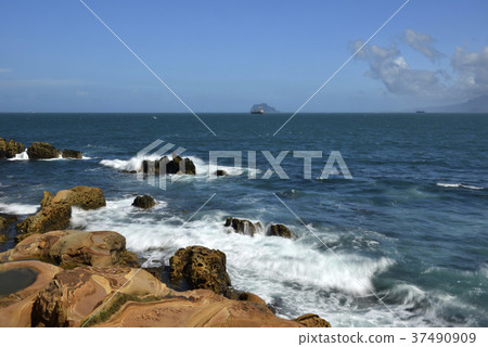 臺灣,新北市,北海岸,地質景觀,海,水,岩石,海邊,海岸,海浪 37490909