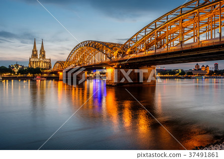 Cologne Cathedral and Hohenzollern Bridge Cologne Cathedral and Hohenzollern Bridge 37491861