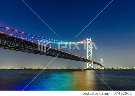 明石海峽大橋夜景 照片素材 圖片 圖庫