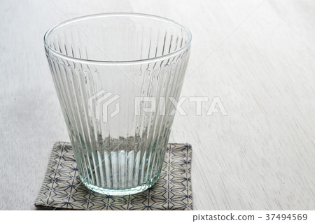 Empty glass cup Empty glass cup 37494569