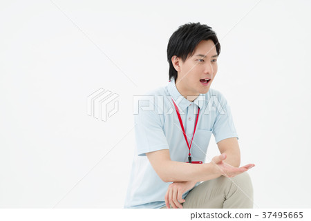 Male staff of polo shirt 37495665