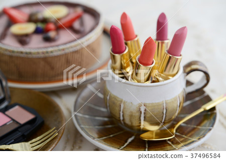 化妝品形象 37496584