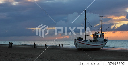 Summer sunset at Slettestrand, Denmark.  37497292