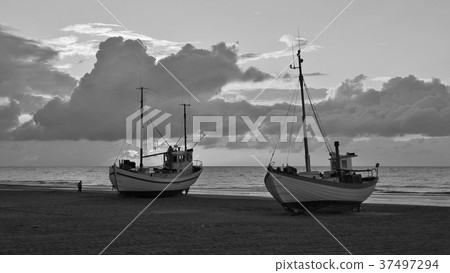 Quiet evening at the Slettestrand, Denmark. 37497294