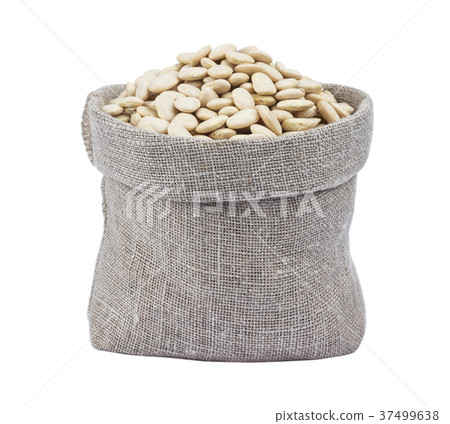 White kidney beans in bag isolated on white White kidney beans in bag isolated on white 37499638