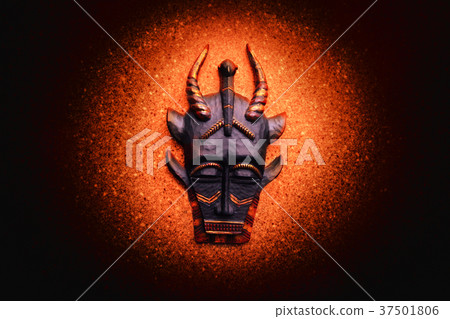 Wooden Asian Mask Studio quality light Wooden Asian Mask Studio quality light 37501806