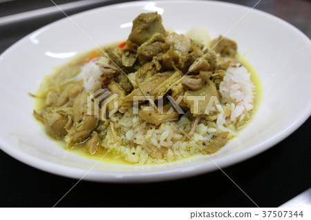 Indonesian curry Indonesian curry 37507344