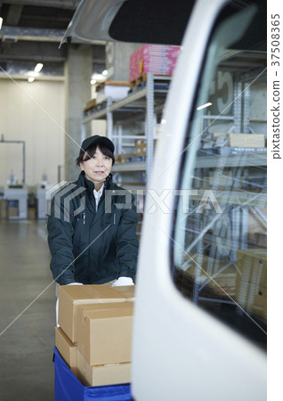 送貨上門 37508365