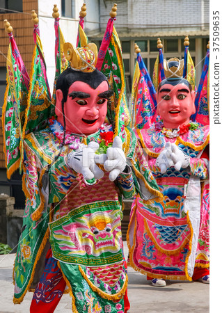Temple fair 37509635
