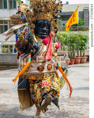 Temple fair 37509644