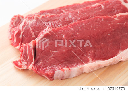 Beef loin 37510773