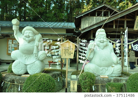 據說贏得彩票的出雲Fukutoku神社 37511486