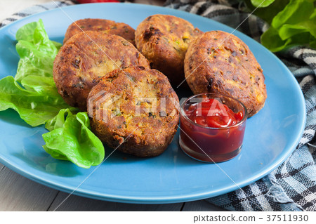 Aloo Tikki or cutlet. Indian snack 37511930