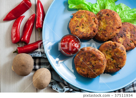 Aloo Tikki or cutlet. Indian snack 37511934