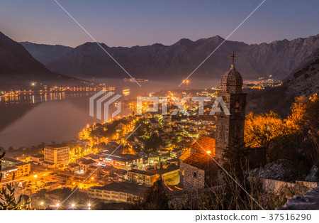 Night view of Kotor in Montenegro 37516290