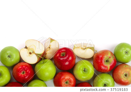 red and green apples isolated on white background 37519183