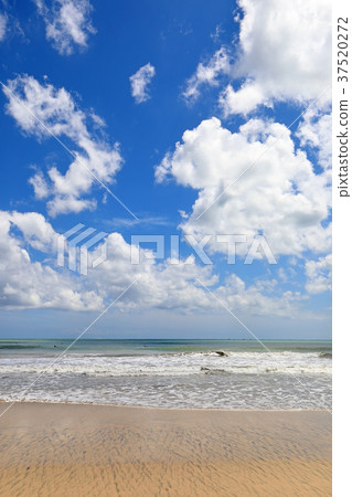 Jimbaran Beach in Bali Jimbaran Beach in Bali 37520272