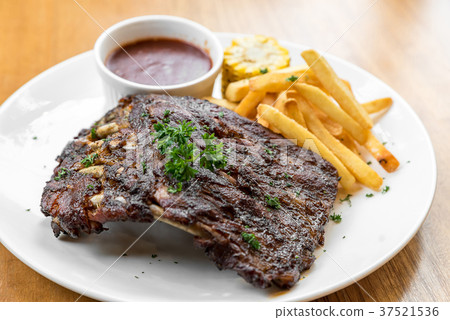 Grilled Pork ribs Grilled Pork ribs 37521536