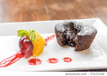 Chocolate lava cake Chocolate lava cake 37521540