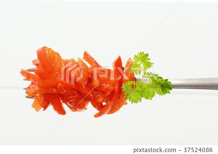 pickled red peppers 37524086