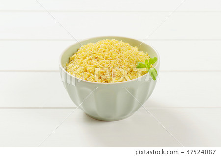 uncooked alphabet pasta 37524087