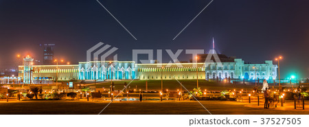 Emiri Diwan Palace, Royal Palace of Qatar in Doha Emiri Diwan Palace, Royal Palace of Qatar in Doha 37527505