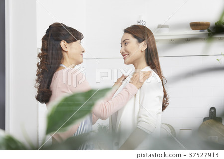媽媽,女兒,生活,韓國人 媽媽,女兒,生活,韓國人 37527913