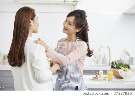媽媽,女兒,生活,韓國人 媽媽,女兒,生活,韓國人 37527920