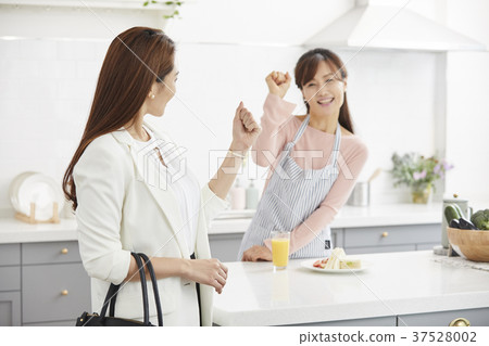 Mom, Daughter, Life, Korean Mom, Daughter, Life, Korean 37528002