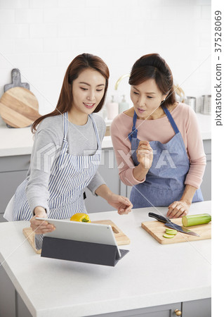媽媽,女兒,生活,韓國人 媽媽,女兒,生活,韓國人 37528069