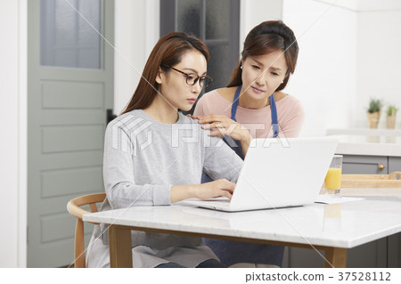 Mom, Daughter, Life, Korean Mom, Daughter, Life, Korean 37528112