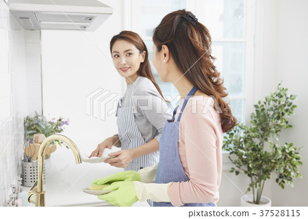 媽媽，女兒，生活，韓國人 37528115
