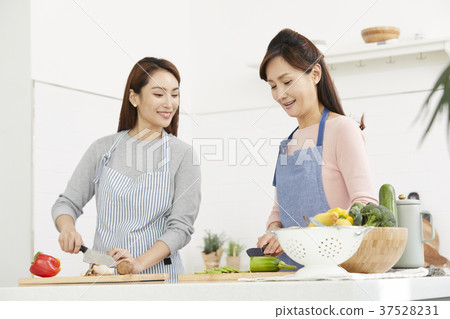 媽媽，女兒，生活，韓國人 37528231