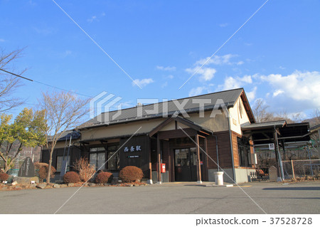 Shinonoi Line Saijo Station Shinonoi Line Saijo Station 37528728