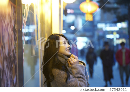 首爾明洞之夜 首爾明洞之夜 37542911