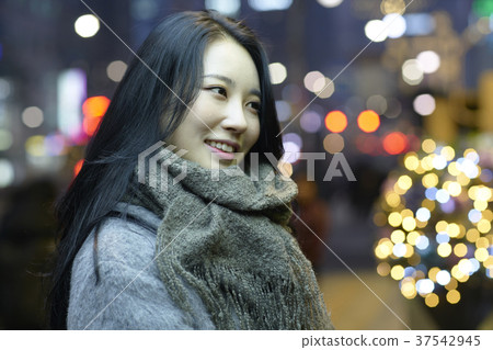 Seoul Myeongdong Night 37542945