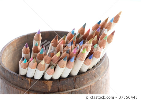 Lots of colored pencils 37550443