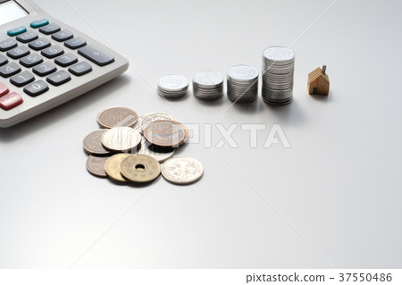 Japanese money and calculator Japanese money and calculator 37550486