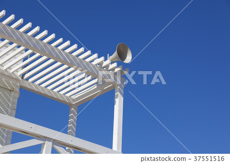 Blue sky and horn speaker Blue sky and horn speaker 37551516