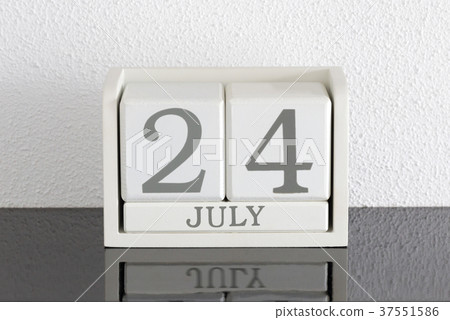 White block calendar 37551586