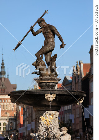 Neptune Fountain In Gdansk 37553918